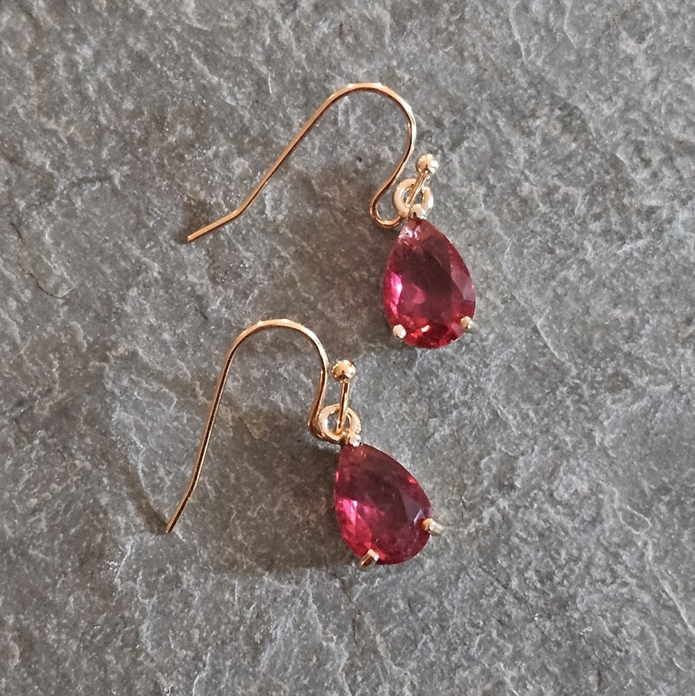Elegant Pink Heart Earrings